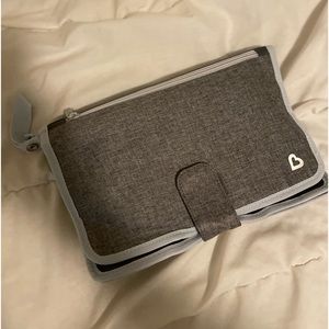 Munchkin Diaper organization